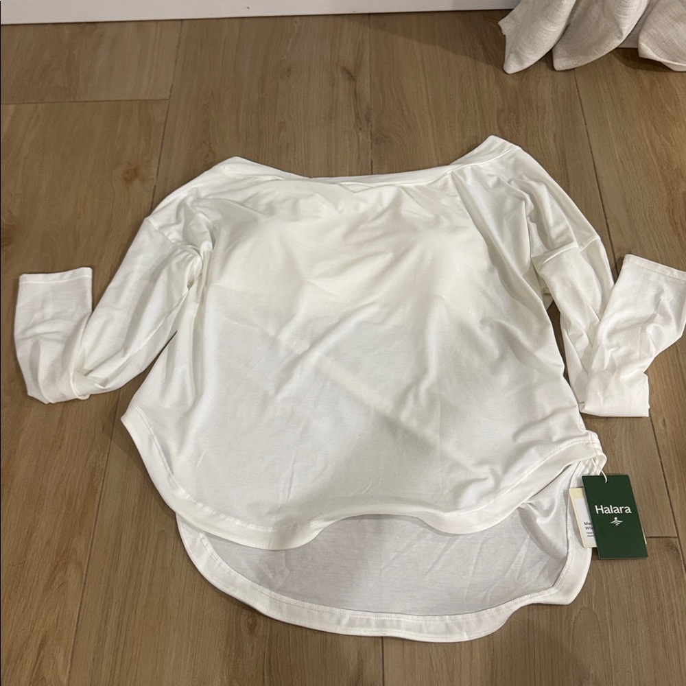 HALARA White Long Sleeve Women's Top with Built in Bra